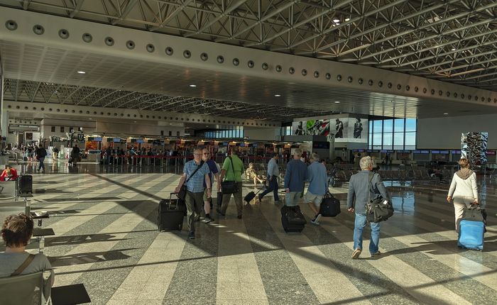 From the airport to Milan