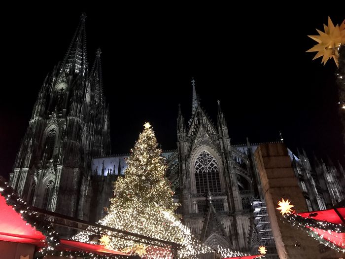 Cologne Christmas markets: six markets, one route