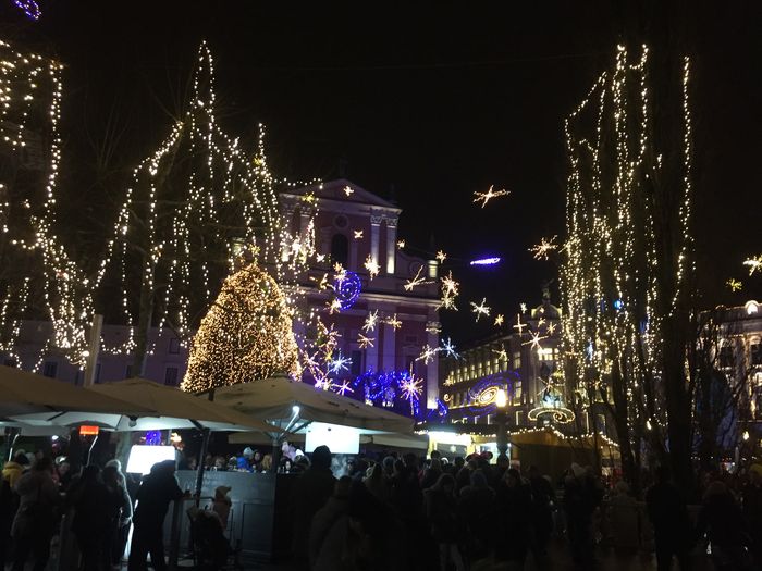 Ljubljana Christmas markets: where the stalls are and how to walk them