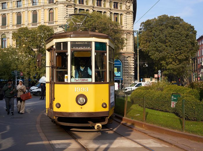 Getting around Milan