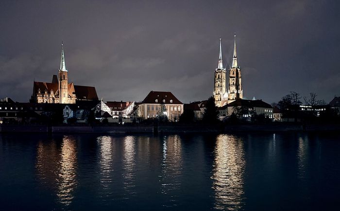 New Year's Eve in Wrocław: the Rynek tree, no big show and a plan B