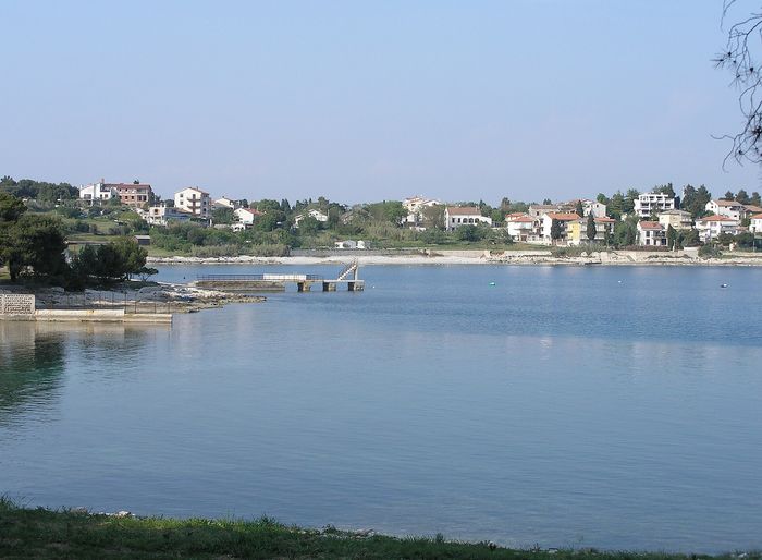 Gde odsesti u Puli