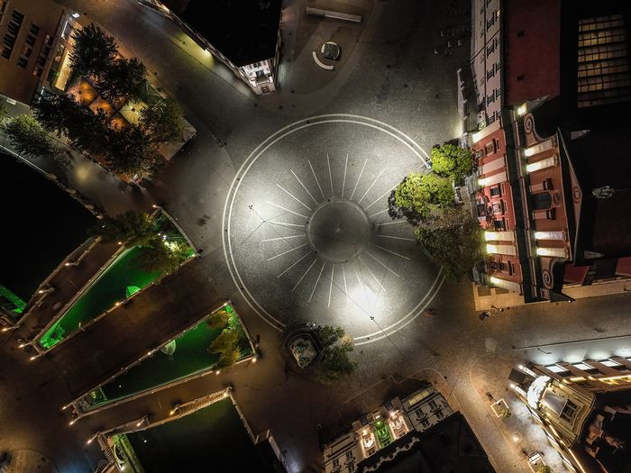 New Year's Eve in Ljubljana: four squares, midnight and the ride home