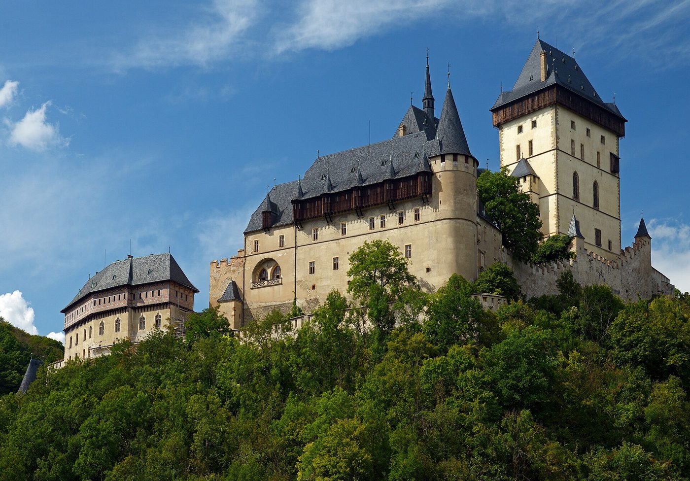 Prag, Karlštejn, Konopiště, Hluboká, Český Krumlov i Telč, Češka